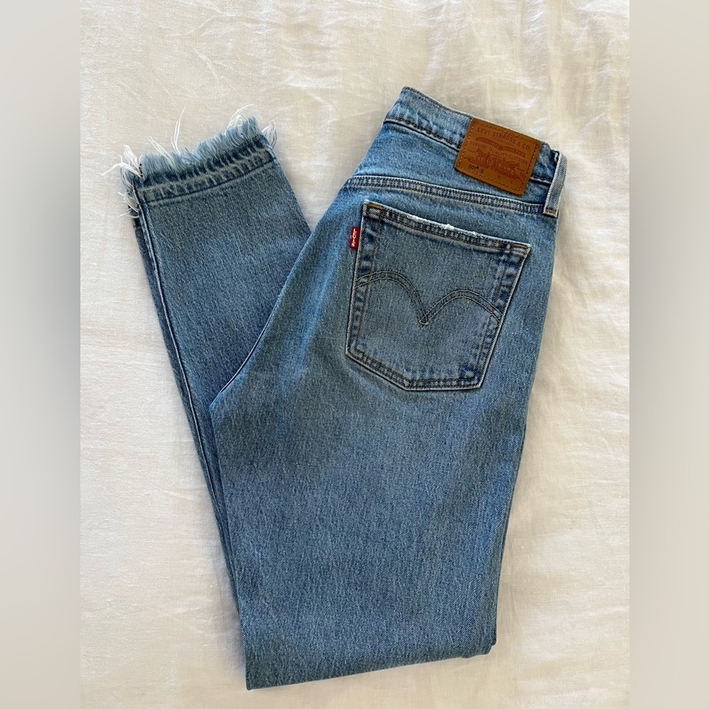 Levi 501s W27 L28